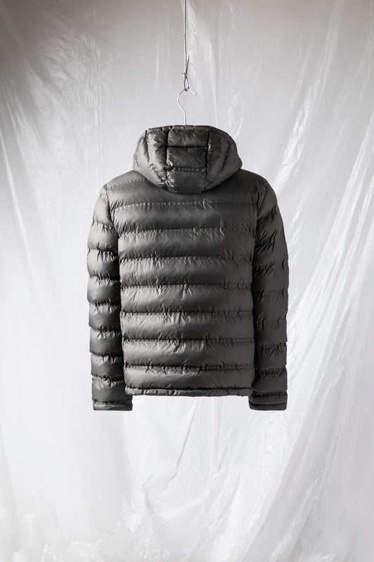 Padded jacket with heat-sealed quilt