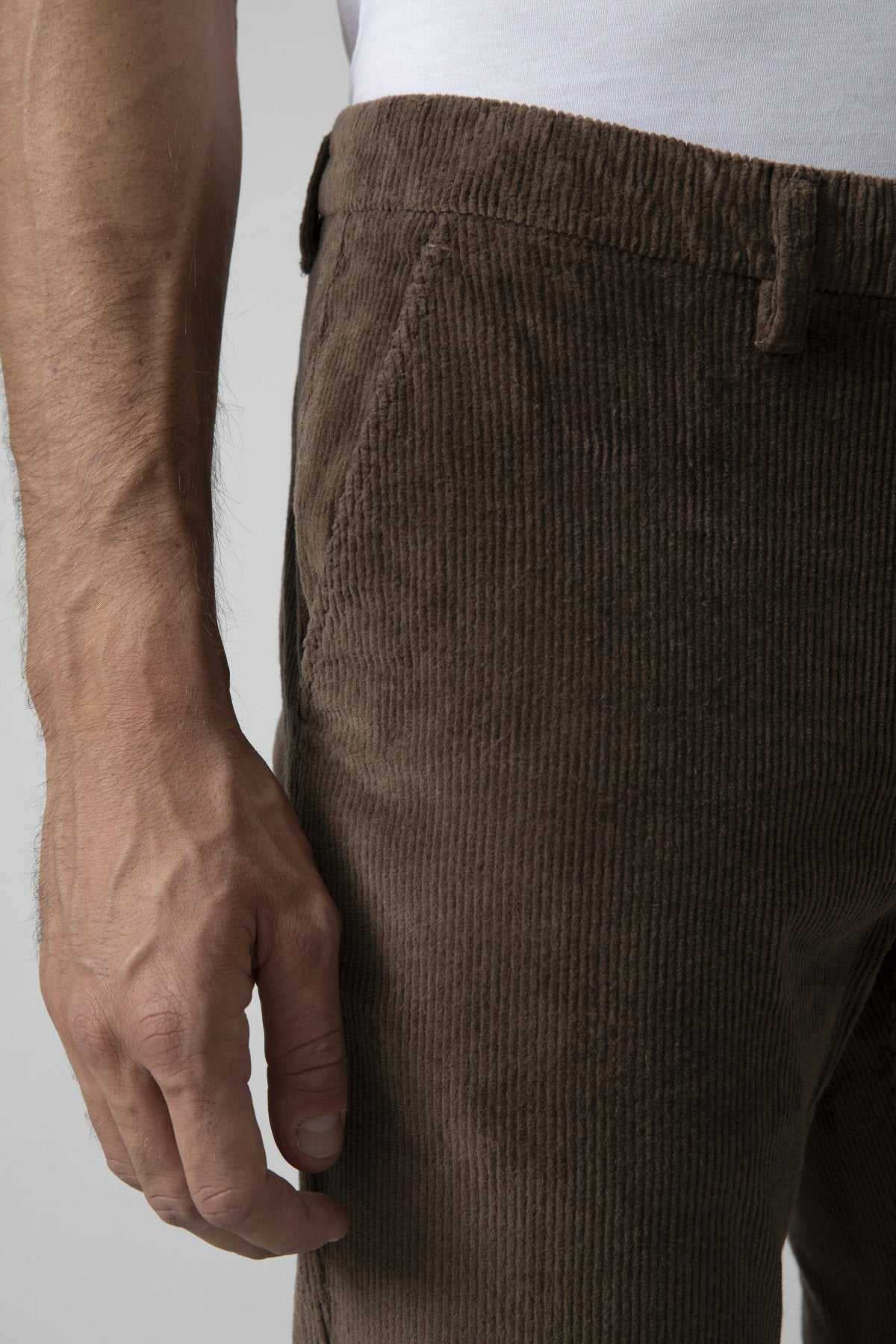 Pantalone chino di velluto