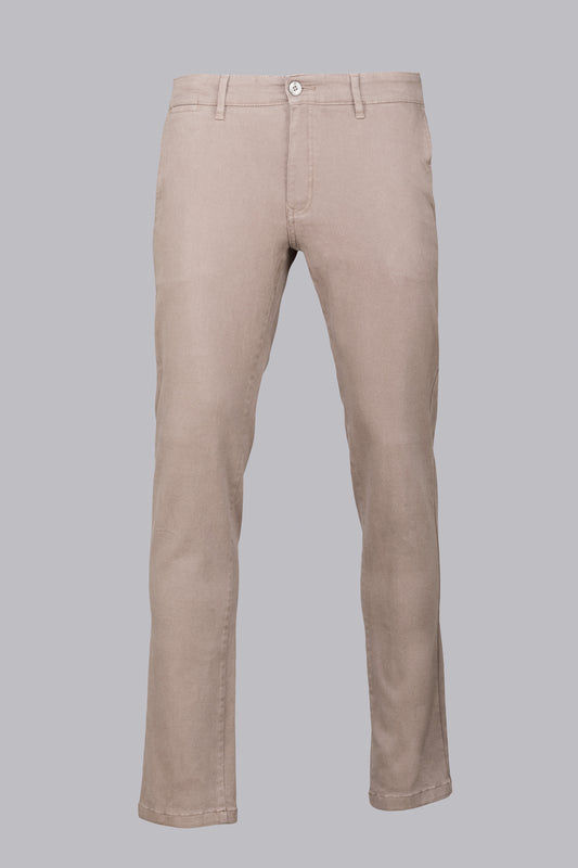 Pantaloni beige con tasche posteriori