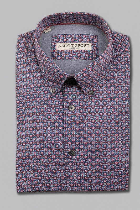 Shirt with geometric pattern